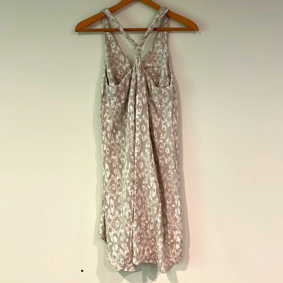 FREEDOM TRAIL KYODAN Viscose Racerback High Low Midi Dress Textured Cream Small - Picture 6 of 8